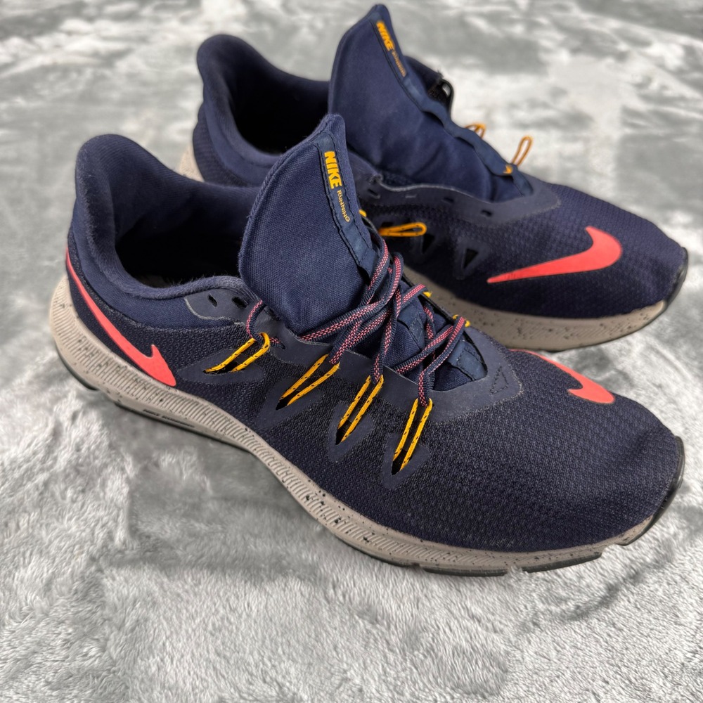 Nike Quest Navy Blue Crimson‎ Running Shoes AV8170-400 Womens Size 9